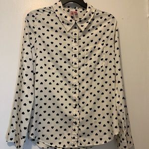 Dolled up blouse size large